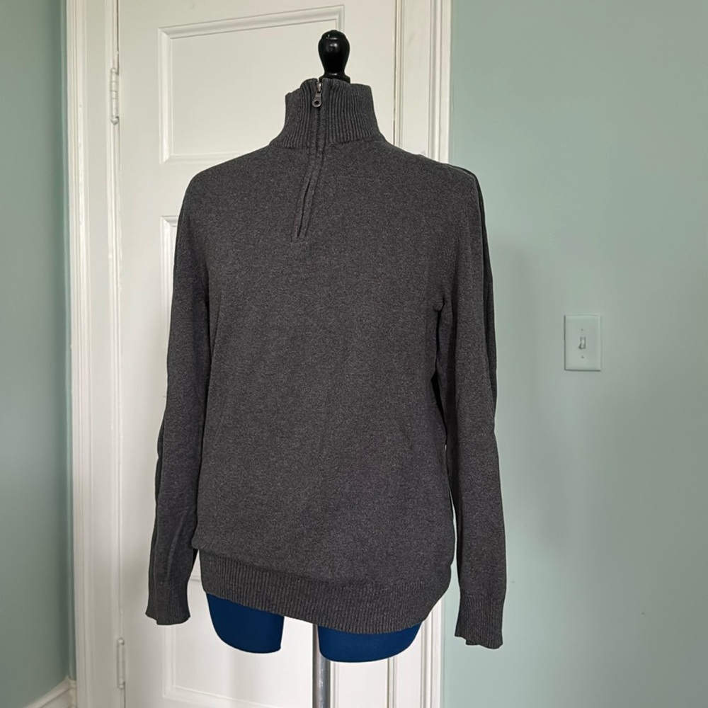 Old Navy Gray Pullover